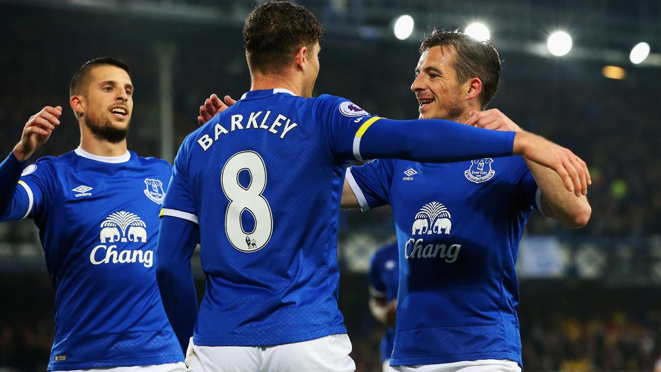 Everton 1-0 Watford: Với 3 điểm có được trước Watford, Everton đã giành được đến 43 điểm trên sân Goodison Park mùa này, thành tích tốt nhất của họ trên sân nhà kể từ mùa giải 1989/90 (45 điểm).