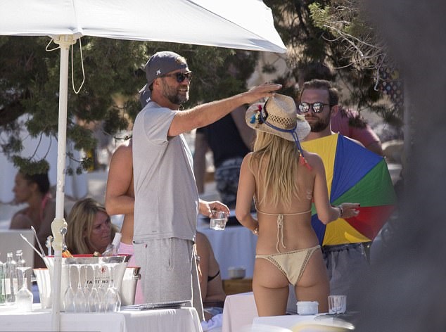 Đây là kỳ nghỉ đầu tiên của HLV Jurgen Klopp sau khi kết thúc mùa giải 2016/17.