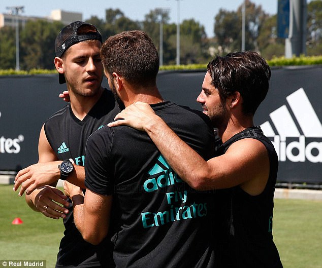 Tuy nhiên do không tìm được suất đá chính, Morata buộc phải ra đi.