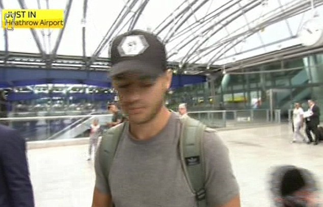 Được biết, Morata cập bến sân Stamford Bridge với giá trị chuyển nhượng lên đến 70 triệu bảng.