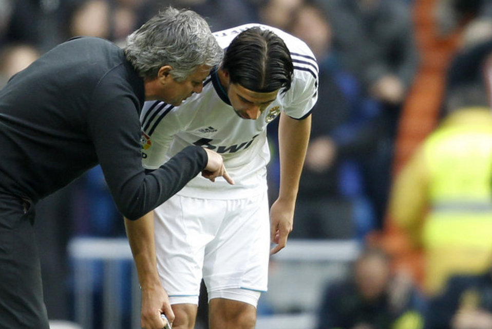 Nemanja Matic & Những tấm lá chắn 300 triệu euro của Jose Mourinho - Bóng Đá