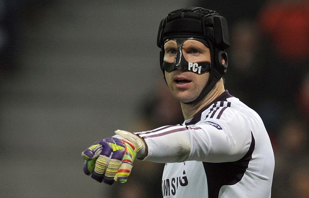 Thủ thành Petr Cech.
