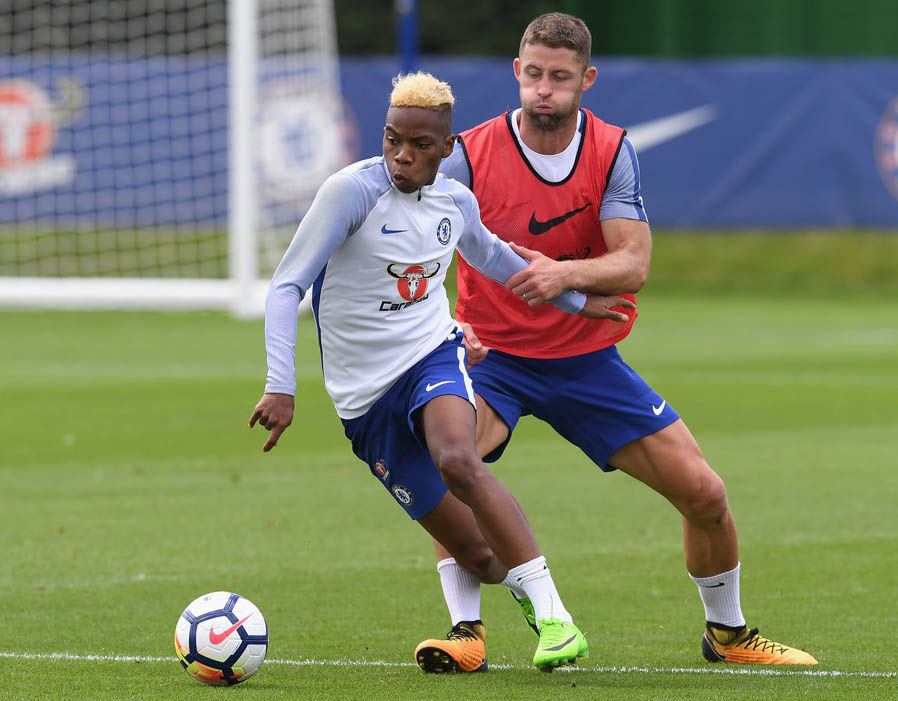 Thay người Charly Musonda: Không chấm.