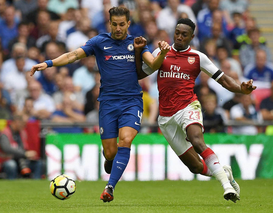 Tiền vệ trung tâm Cesc Fabregas: 6 điểm - Giữ bóng khá tốt nhưng thiếu hiệu quả ở những đường chuyền quyết định.