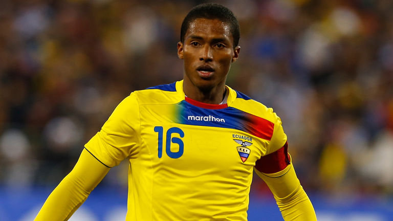 ANTONIO VALENCIA - Tuyển Ecuador.