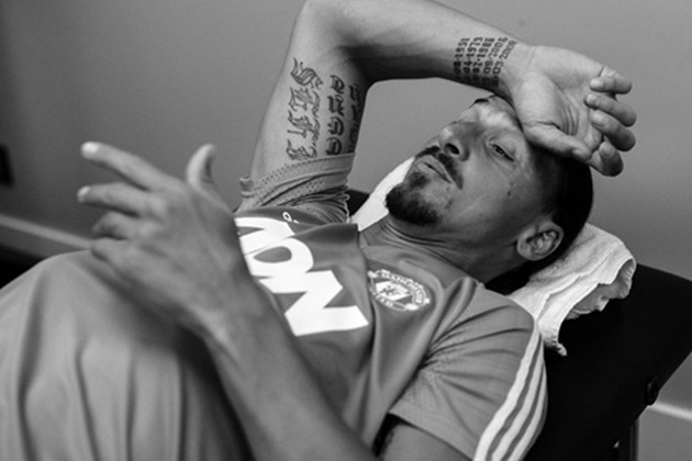 Sau khi dính chấn thương hồi tháng 2, Ibrahimovic chưa ra sân bất kỳ một trận đấu nào.