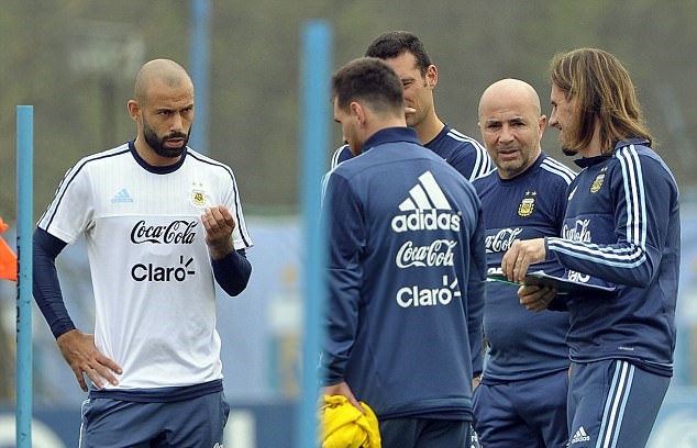 Tình cảnh của Argentina hiện trở nên cực kỳ khó khăn khi họ đang đứng tận vị trí thứ 5.