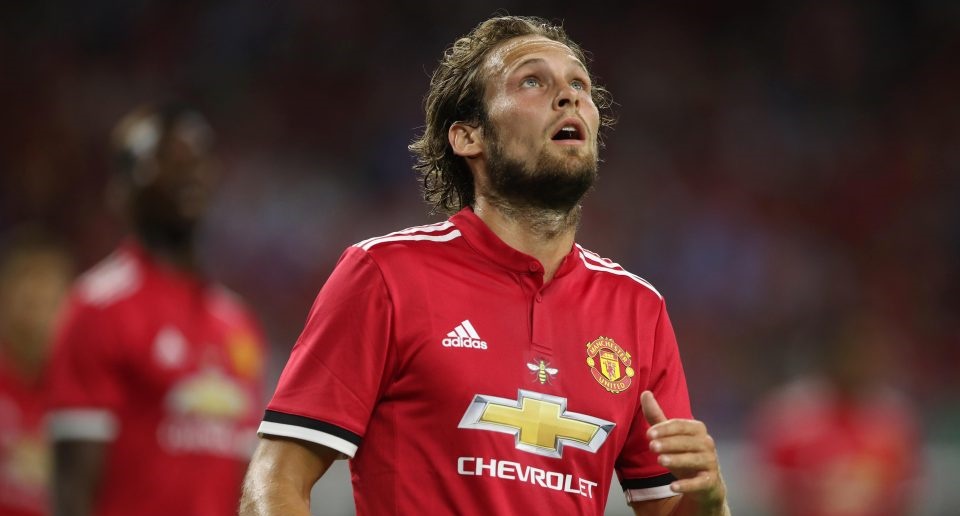 Trung vệ Daley Blind: Cầu thủ người Hà Lan thường xuyên được Mourinho trọng dụng bên hành lang cánh trái thời gian qua.