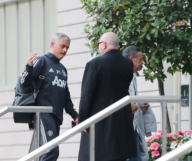 Mourinho sẽ bắt tay vào chuẩn bị cho trận gặp Stoke City.