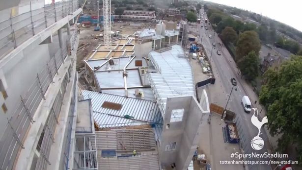 Sức chứa của sân mới sẽ lớn hơn nhiều so với các đối thủ khác như Chelsea hay Arsenal.