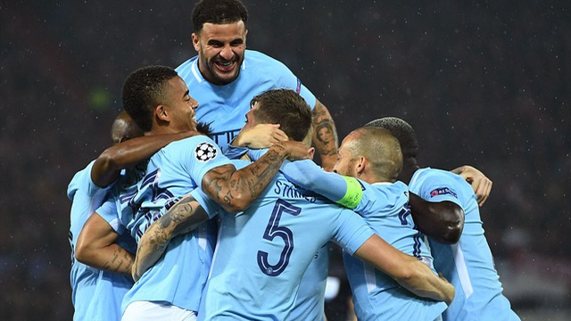 Feyenoord 0 - 4 Manchester City: Sau khi hủy diệt Liverpool 5-0, Man City lại tạo nên cơn ác mộng cho đội bóng khác là Feyenoord.