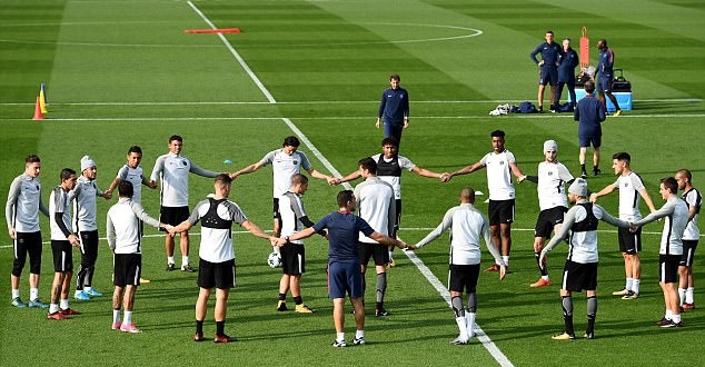 Chình vì thế, PSG rất cần sự đồng lòng từ các cầu thủ.