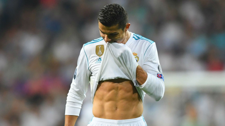 ĐHTB loạt trận thứ 2 Champions League: Martial sánh vai Ronaldo - Bóng Đá