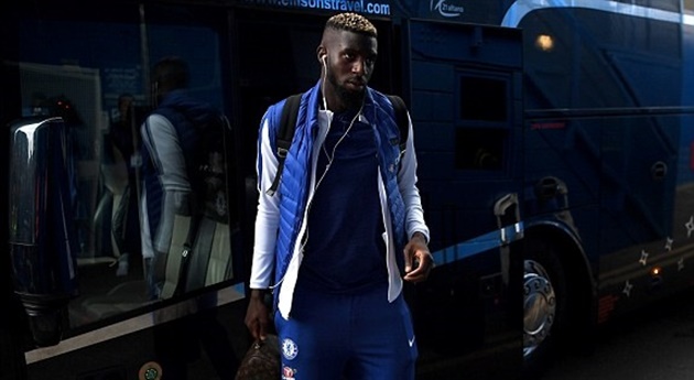 Tân binh Bakayoko cũng tỏ ra khá căng thẳng.