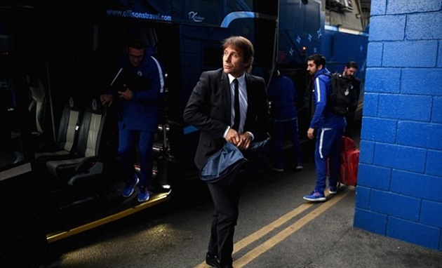 Với việc kém Man City 3 điểm, HLV Conte rất muốn giành 3 điểm trận này.