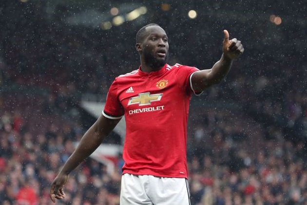 Và chân sút người Bỉ đã được đền đáp với bàn thắng ấn định tỷ số 4-0.