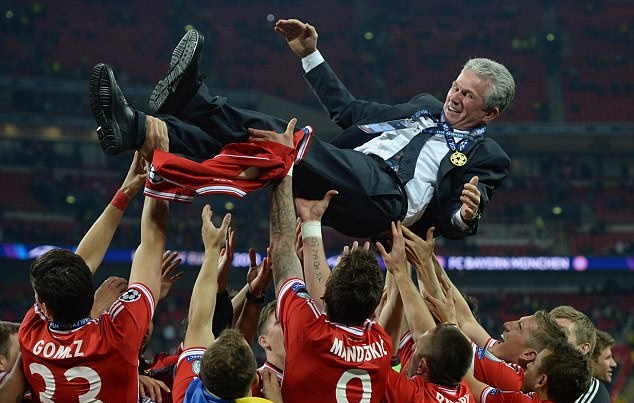 Ở mùa giải cuối dẫn dắt 'Gã khổng lồ' xứ Baravia, Jupp Heynckes đạt tỷ lệ thắng hơn 85% ở Bundesliga, giúp Bayern Munich ghi tới 98 bàn thắng.
