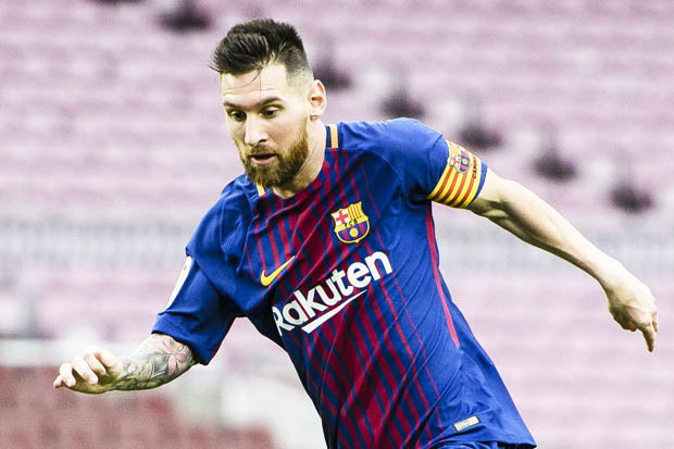 Messi muốn Barca mua 2 ngôi sao.