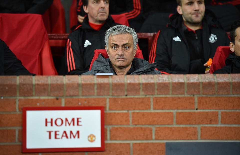 HLV Jose Mourinho đã có thể nghĩ đến trận gặp Chelsea.