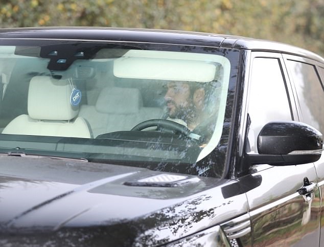 Với lợi thế sân nhà và thường xuyên giành kết quả tốt trước Quỷ đỏ, The Blues khá tự tin sẽ có được 3 điểm.