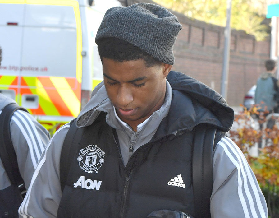 Rashford đang hy vọng sẽ được ra sân. Cầu thủ trẻ này vừa đón sinh nhật lần thứ 20.