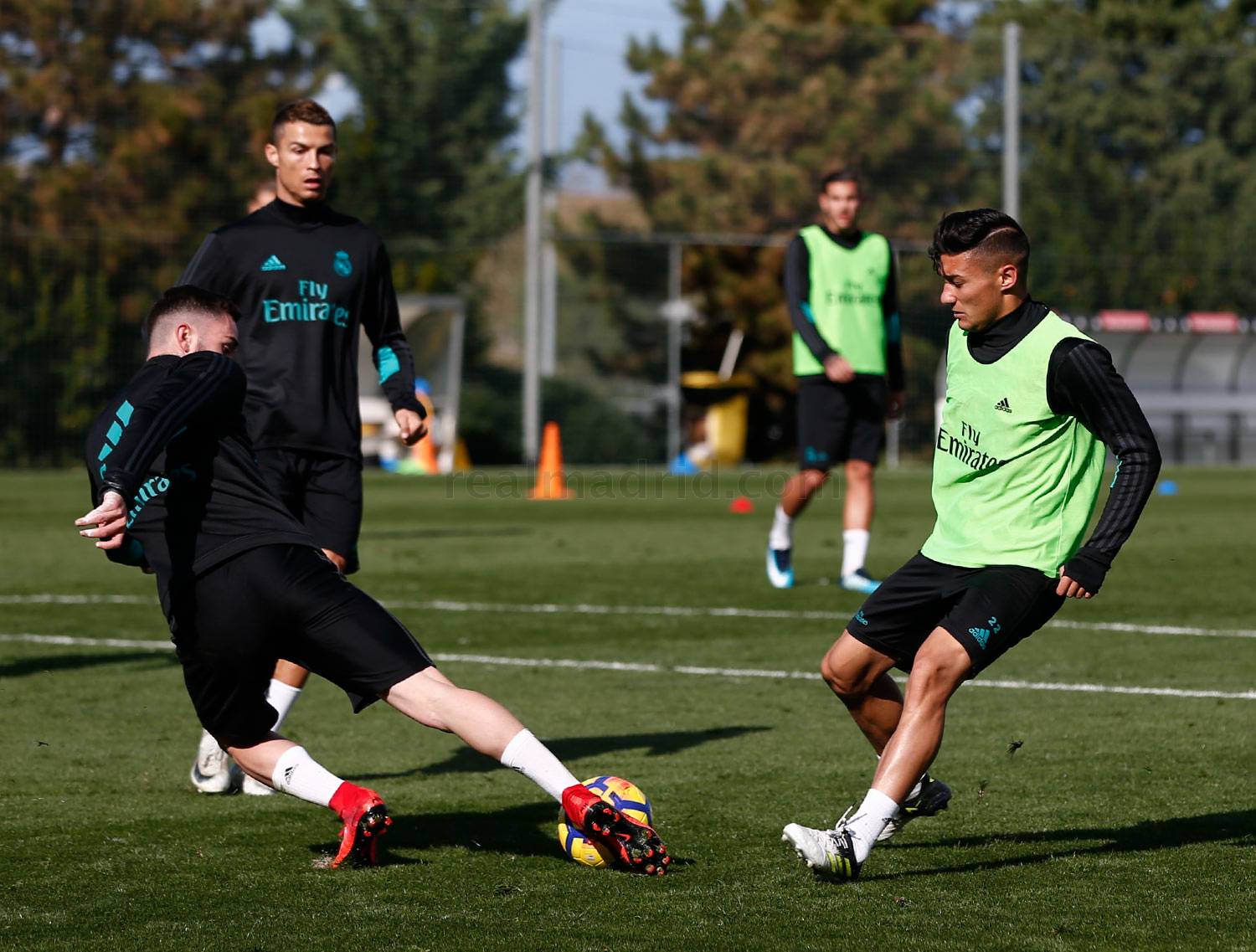 Phong độ kém trong giai đoạn vừa qua khiến HLV Zinedine Zidane buộc phải hối thúc học trò tập luyện.