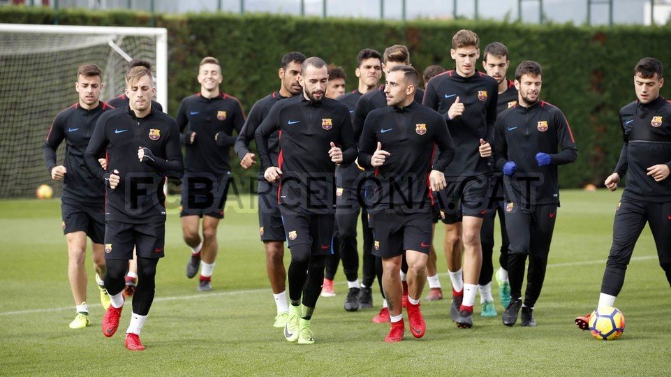 Hiện Barcelona đang có phong độ cực tốt. Họ đang dẫn đầu BXH La Liga với 10 trận thắng, 1 hòa sau 11 lượt trận.