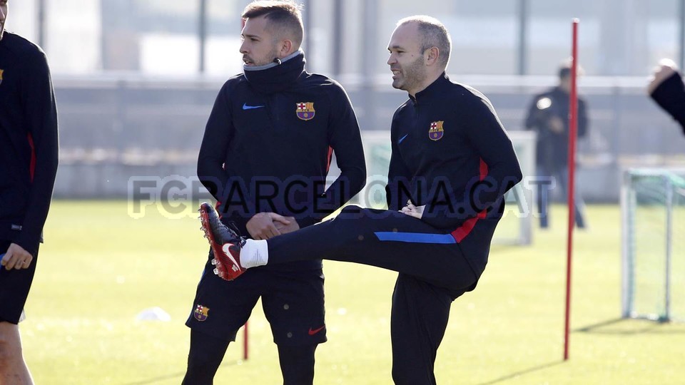 Hiện Juventus đang có phong độ kém và vừa mới thất bại ở Serie A.