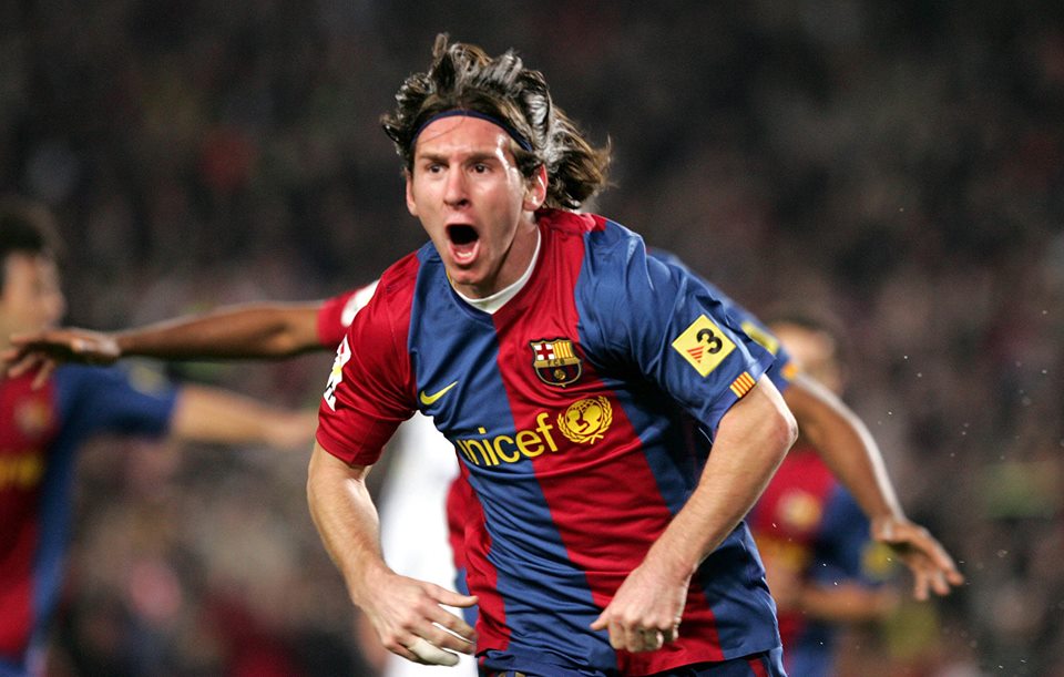 Cú hattrick đầu tiên vào lưới Real Madrid.