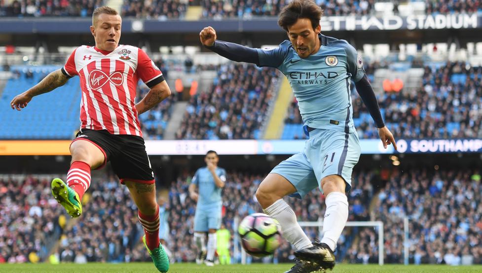 3 điểm khó thoát khỏi tay Man City.