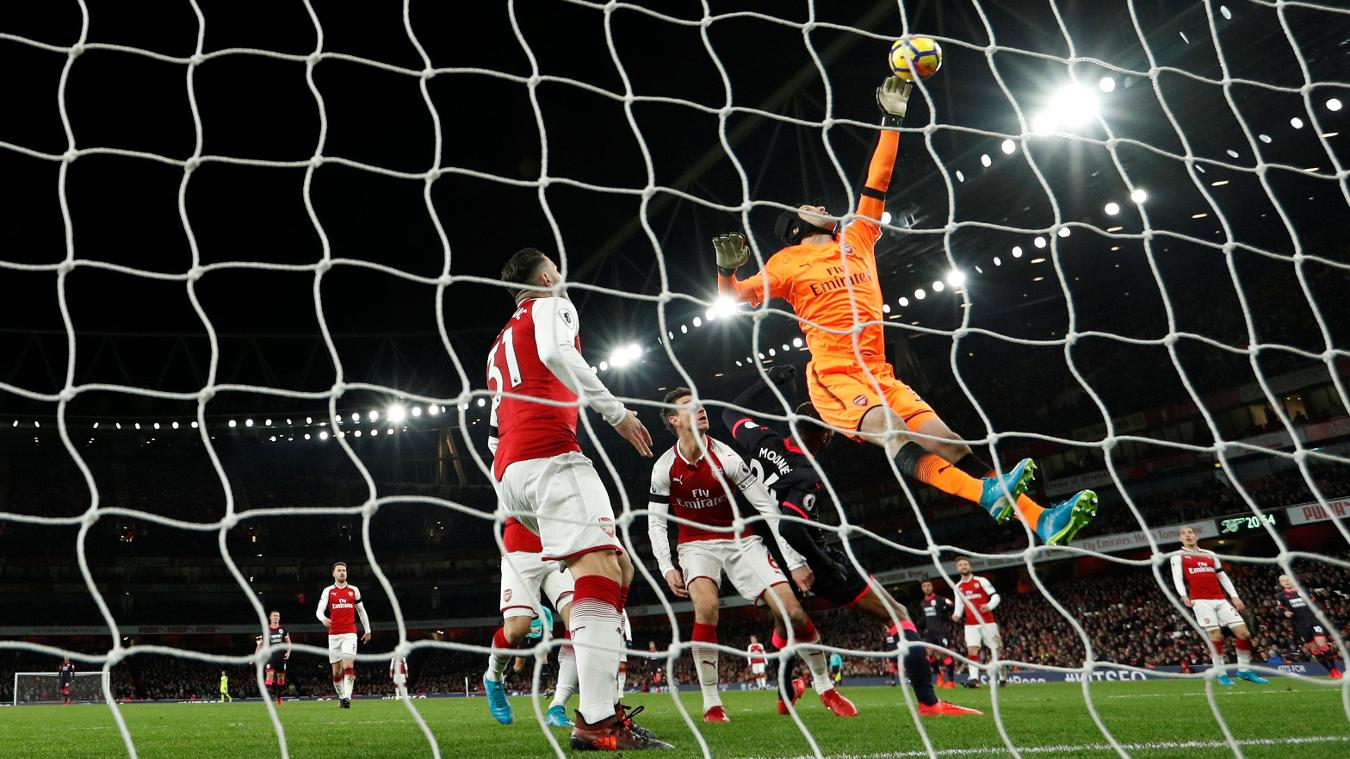 Arsenal 5-0 Huddersfield: Một màn chạy đà quá hoàn hảo của Arsenal trước đại chiến Man United cuối tuần này.