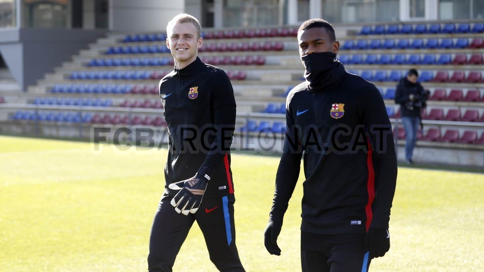 Chỉ 1 ngày sau trận hòa Celta Vigo, các cầu thủ Barcelona đã quay trở lại tập luyện.