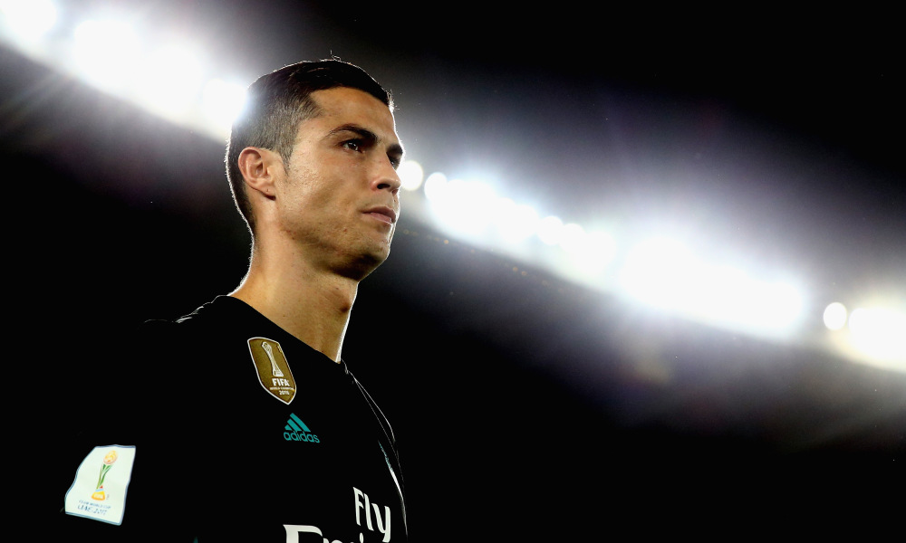 NÓNG: Ronaldo nổi sung với 3 đồng đội ở Real Madrid - Bóng Đá