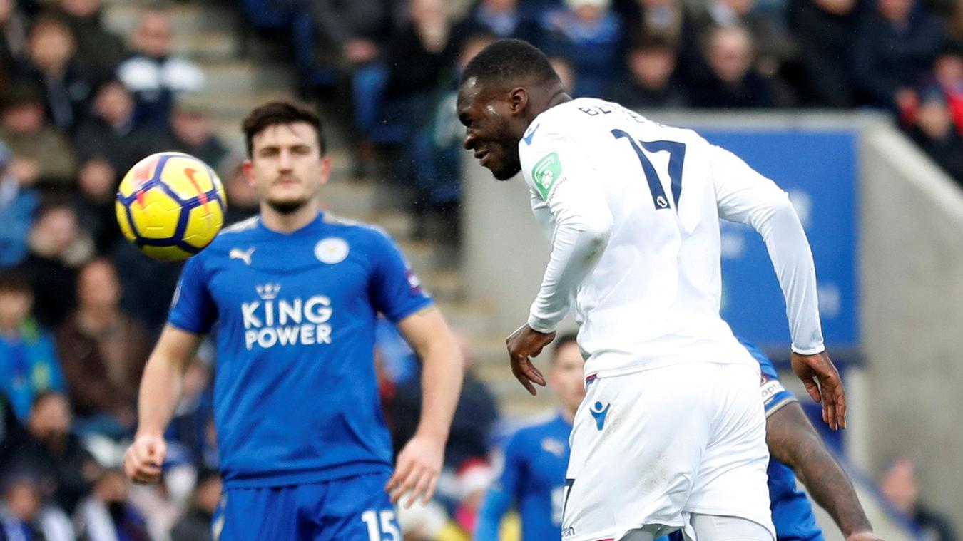 Leicester City 0-3 Crystal Palace Crystal Palace: Với việc ghi tới 3 bàn thắng vào lưới Leicester City, Crystal Palace đã chấm dứt 934 phút không ghi bàn trên sân khách kể từ lần cuối cùng vào lưới Liverpool tháng 4/2017.