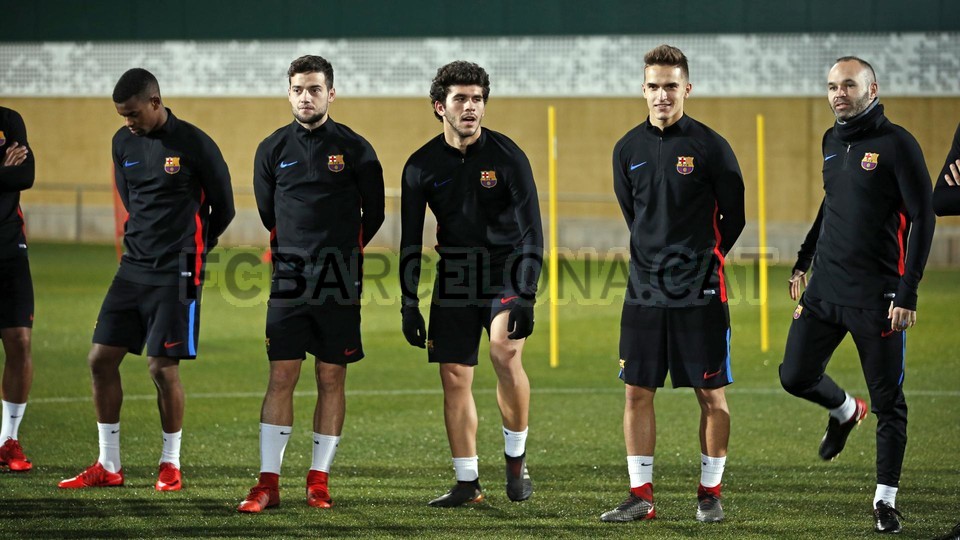 Đợt tập trung này của Barca thiếu vắng Messi, Suarez và Mascherano.