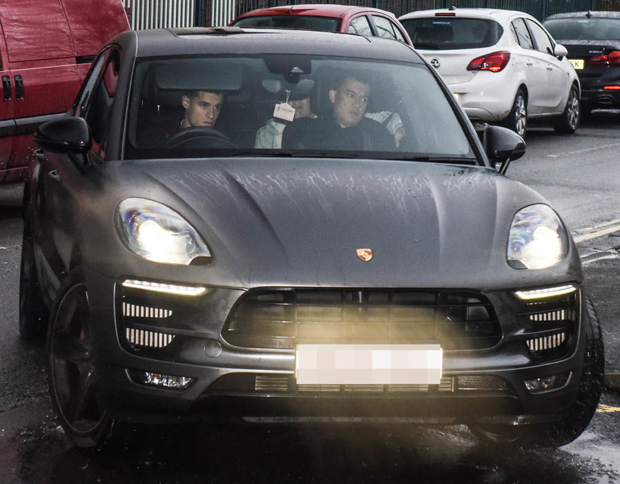 Coutinho đã có mặt ở Melwood để tập luyện trở lại.