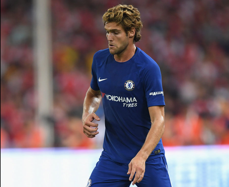 Hậu vệ trái Marcos Alonso.