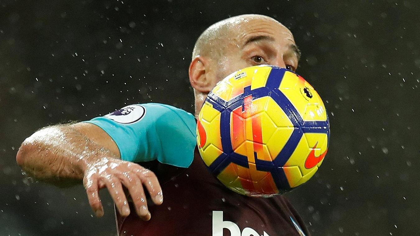West Ham United 2-1 West Bromwich Albion: West Ham cũng lấy lại vị thế dưới thời David Moyes.