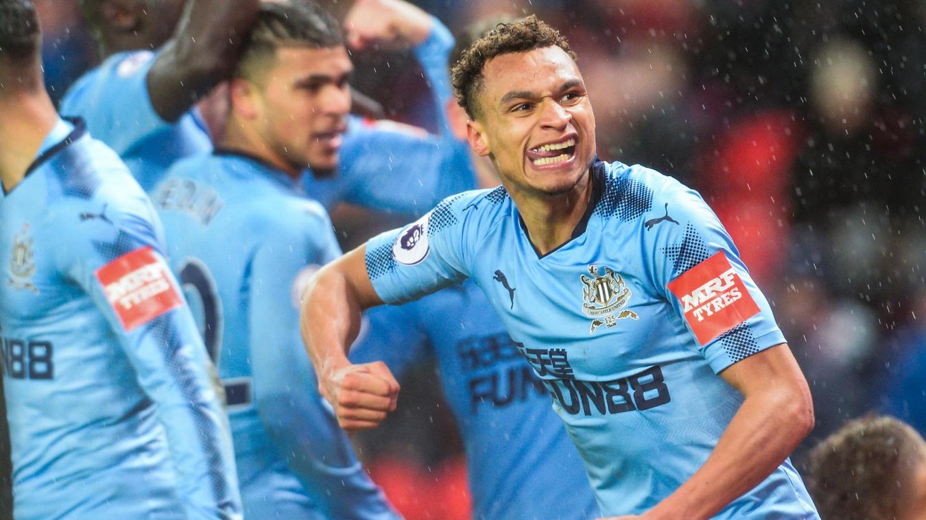 Stoke City 0-1 Newcastle United: Ngược lại, Newcastle đã nhảy vọt lên những vị trí an toàn.