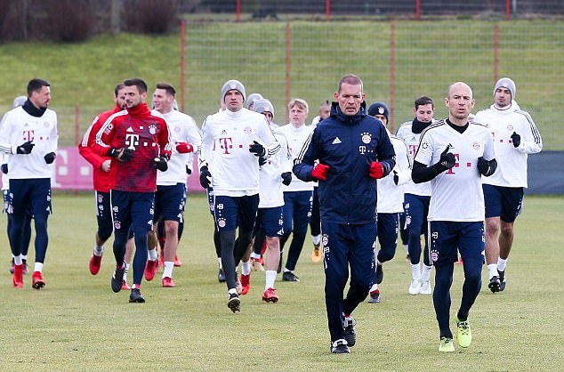 Ở tuổi 33, Robben vẫn tung hoành trên sân tập Bayern Munich - Bóng Đá