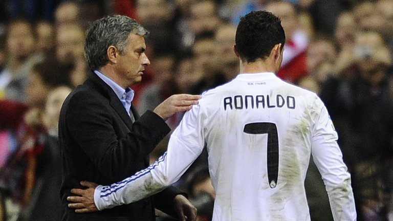Điểm tin tối 16/01: Mourinho chặn đường về của Ronaldo - Bóng Đá