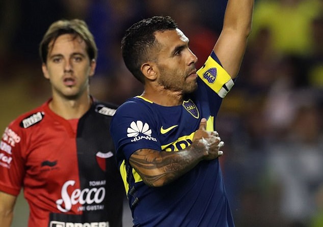 Carlos Tevez chói sáng trong lần thứ 3 ra mắt Boca Juniors - Bóng Đá