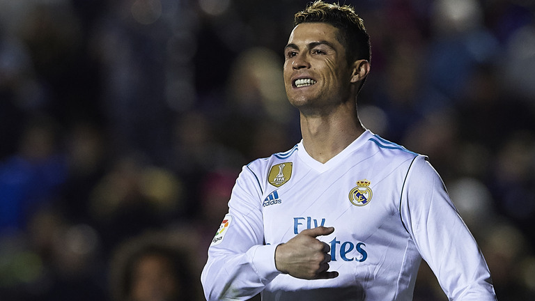 Ronaldo nói lời cay đắng - Bóng Đá