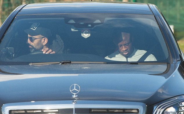 Không hề chểnh mảng, Man City tức tốc trở lại tập luyện - Bóng Đá