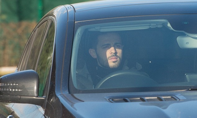 Không hề chểnh mảng, Man City tức tốc trở lại tập luyện - Bóng Đá