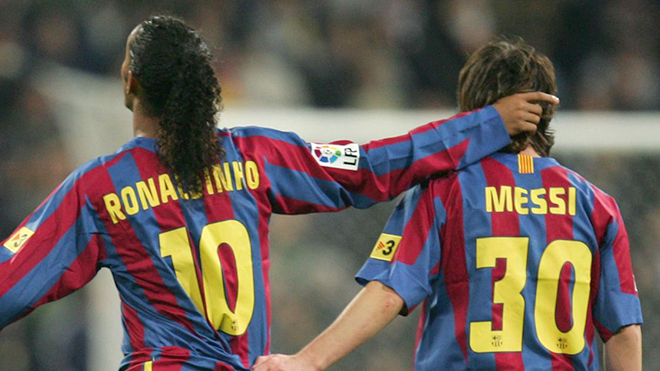 Đội hình đồng đội xuất sắc nhất của Ronaldinho - Bóng Đá