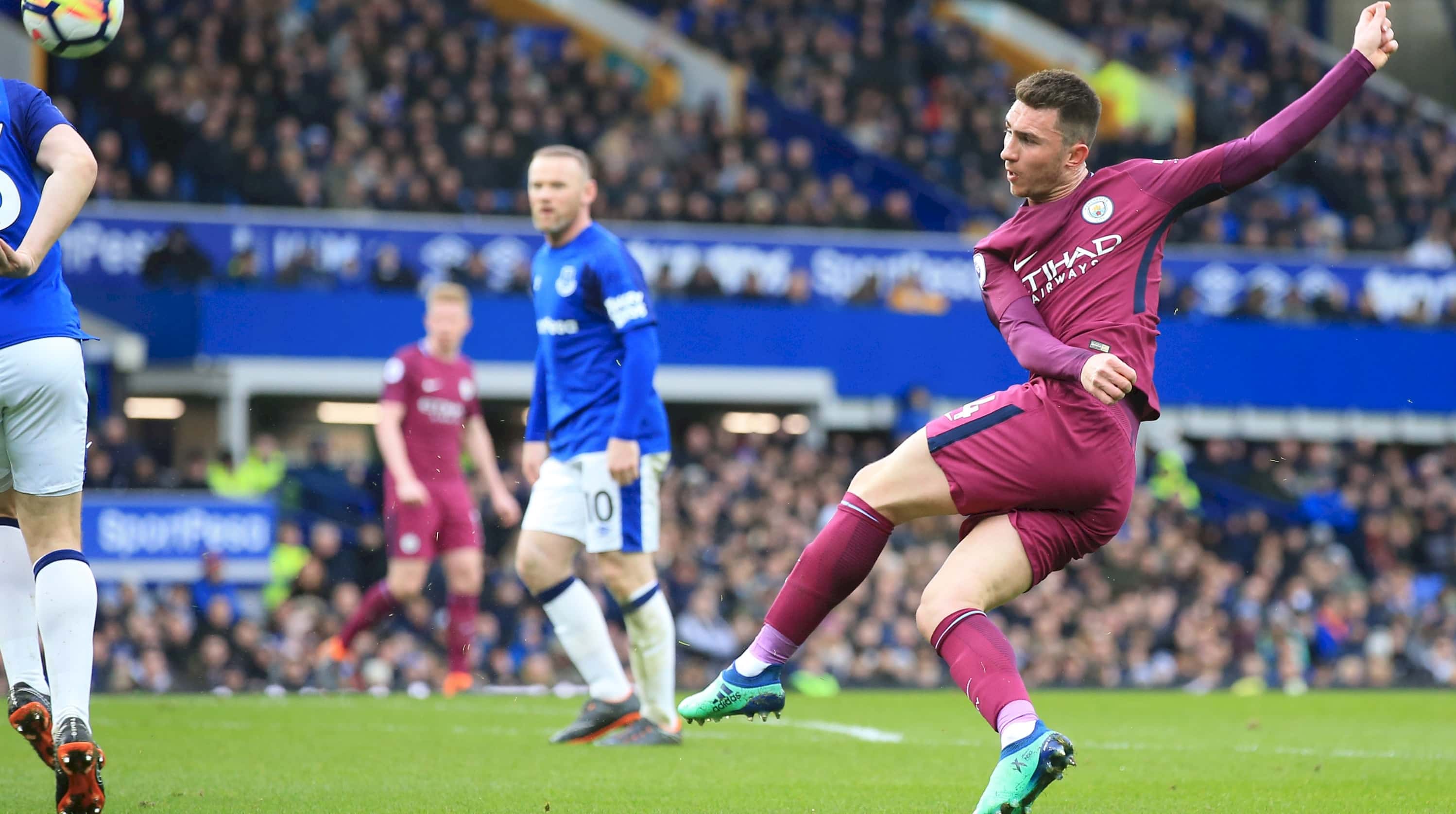 Sau vòng 32 Premier League: Chelsea buông súng; Chạy đà trước derby Manchester - Bóng Đá