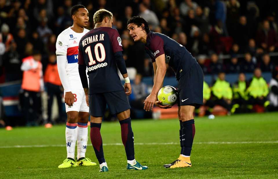 NÓNG: Neymar xác nhận mâu thuẫn với Cavani - Bóng Đá