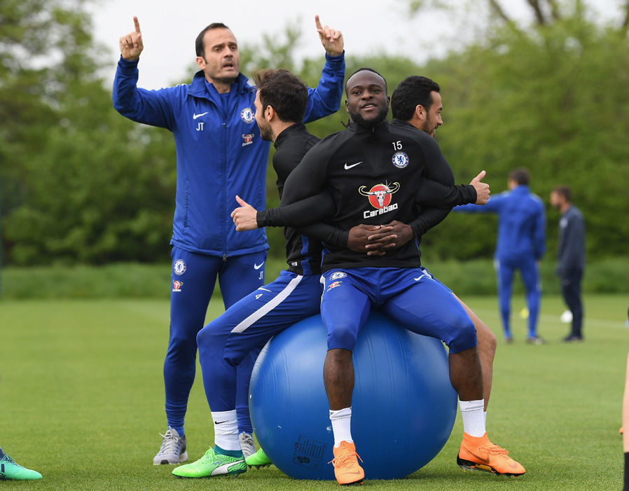 Frank Lampard bất ngờ trở lại Chelsea - Bóng Đá