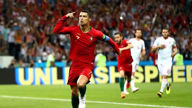 Đội hình xuất sắc lượt đầu vòng bảng World Cup: Ronaldo sáng nhất, Messi mất dạng! - Bóng Đá